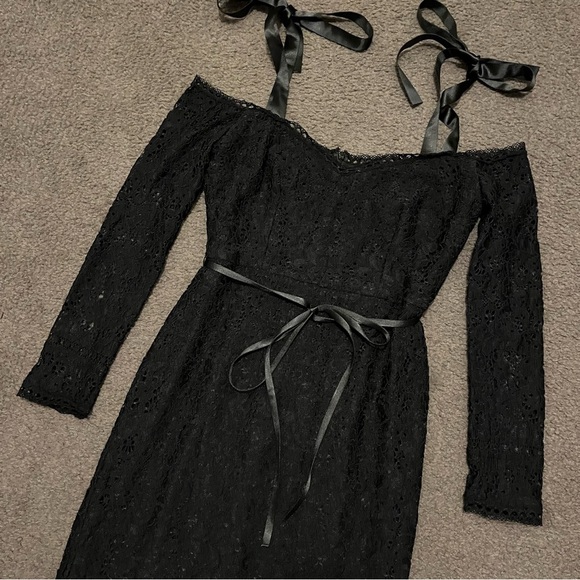 Alexis Sophia Lace Cocktail Midi Dress - Picture 7 of 11